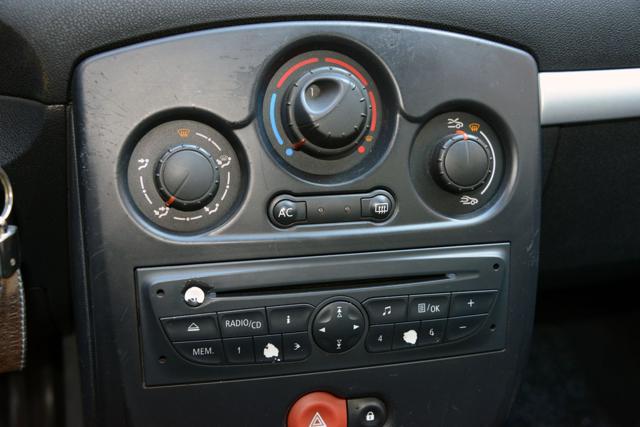 RENAULT CLIO 1.2 16V 5 PORTE GPL DYNAMIQUE - foto 13
