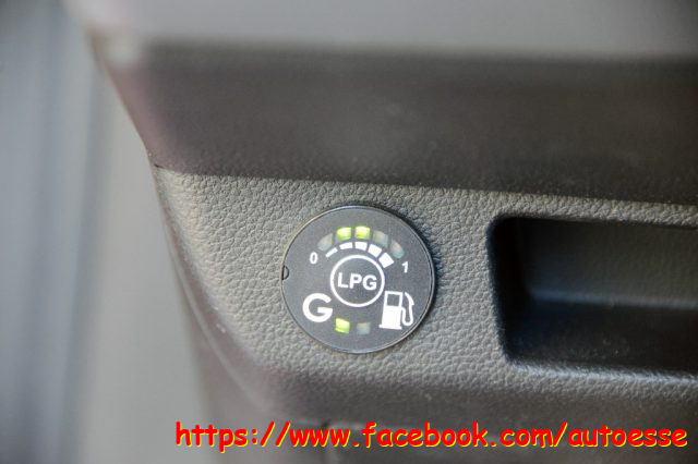 RENAULT CLIO TCE 100 CV GPL 5 PORTE BUSINESS - foto 12