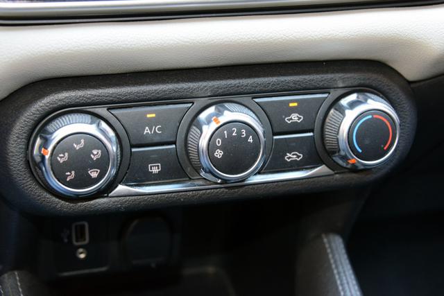 NISSAN MICRA IG-T 92 5 PORTE ACENTA - foto 23
