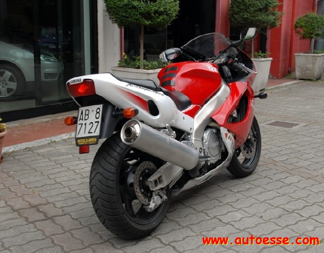 MOTOS-BIKES YAMAHA THUNDERACE 1000 EX UP - foto 4