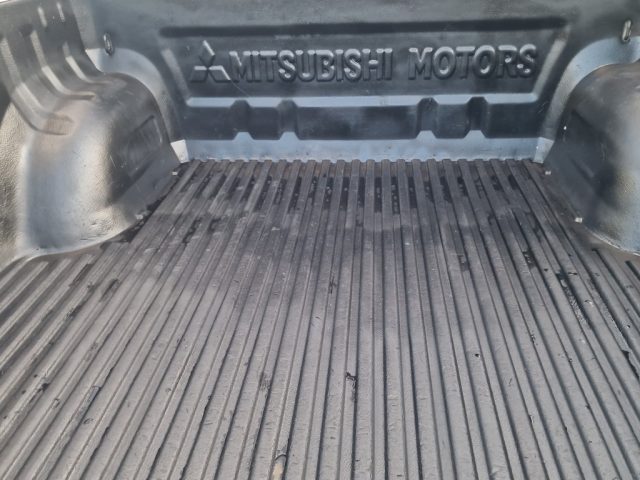 MITSUBISHI L200 2.5 DI-D/136CV DC INVITE DPF - foto 20