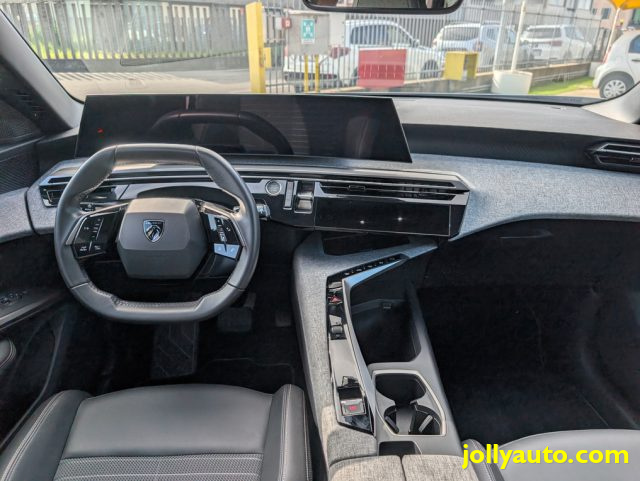 PEUGEOT 5008 HYBRID 145 E-DCS6 ALLURE 7 POSTI - foto 33