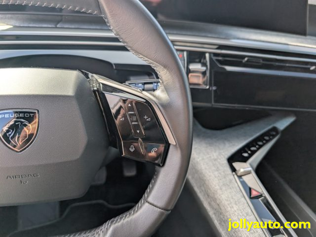 PEUGEOT 5008 HYBRID 145 E-DCS6 ALLURE 7 POSTI - foto 34