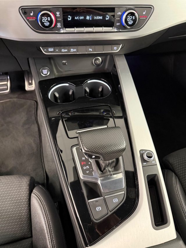 AUDI A5 40 TFSI S TRONIC S LINE SLINE - foto 13