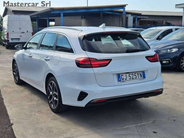KIA CEED SW / CEE'D SW  III 2022 SW 1.6 C - foto 6