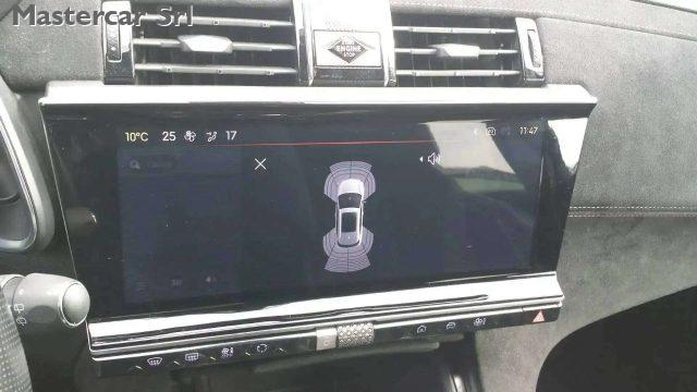 DS AUTOMOBILES DS 7 1.5 BLUEHDI PERFORMANCE LINE 130 - foto 12