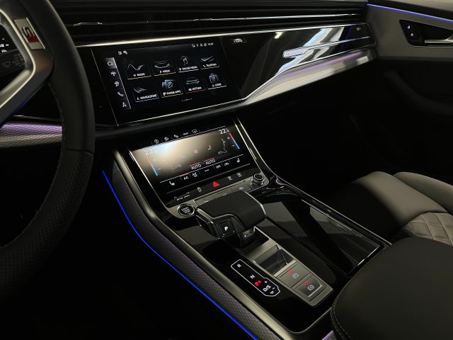 AUDI Q8 50 TDI TIPTRONIC QUATTRO S-LINE  - foto 9