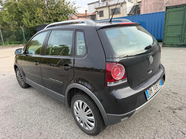 VOLKSWAGEN POLO CROSS 1.4/69CV TDI SENZA NESSUN  - foto 12
