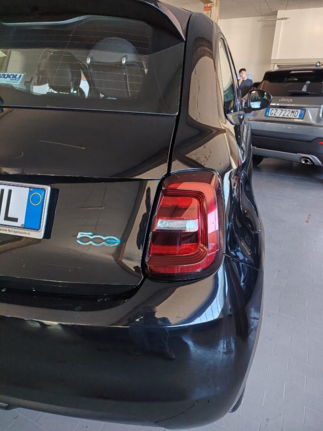FIAT 500E BERLINA 42 KWH RED - foto 11