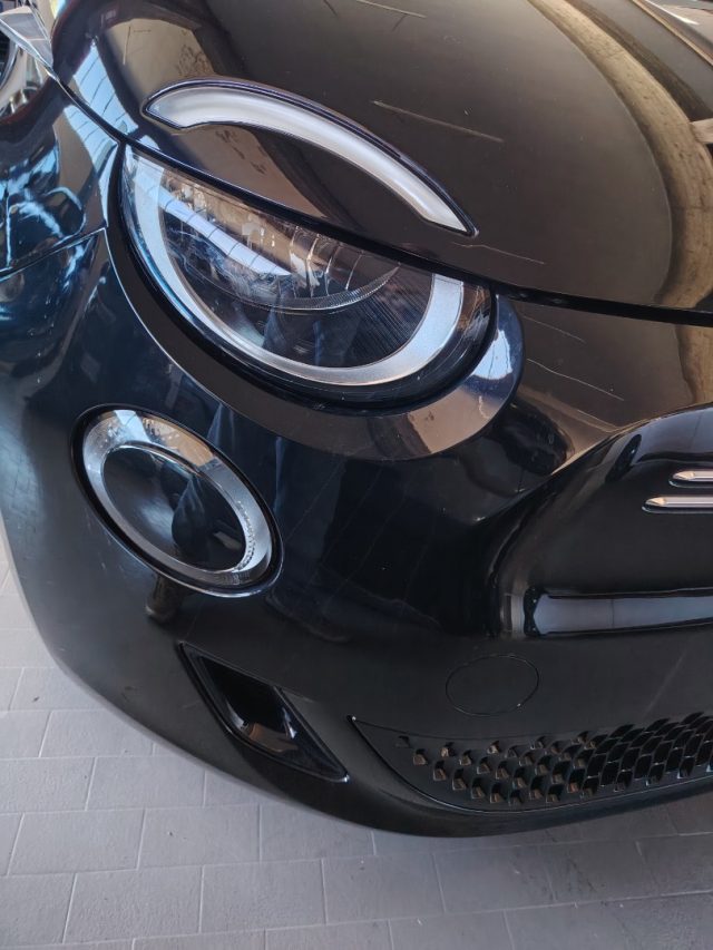 FIAT 500E BERLINA 42 KWH RED - foto 9