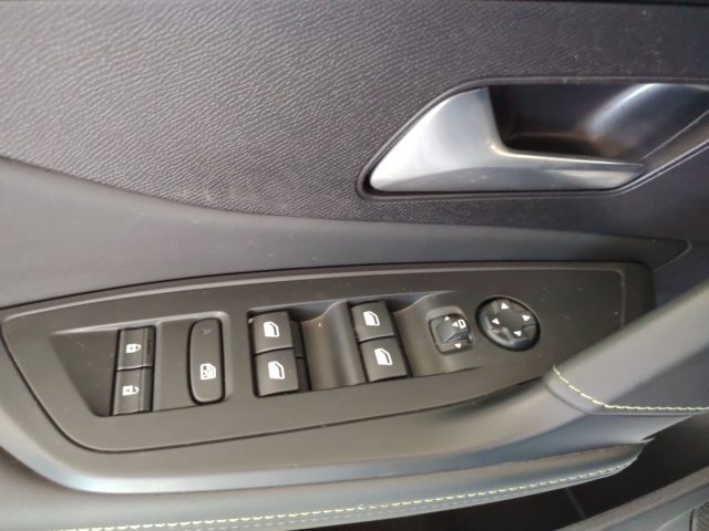 PEUGEOT 308 HYBRID 145 E-DCS6 SW GT - foto 19