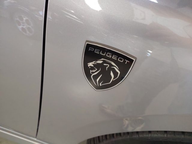 PEUGEOT 308 HYBRID 145 E-DCS6 SW GT - foto 13