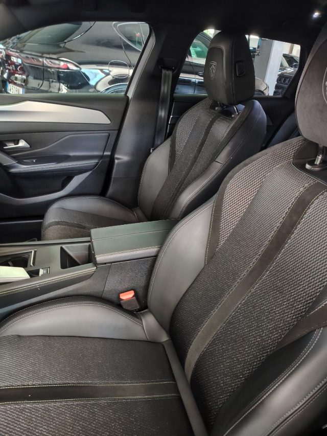 PEUGEOT 308 HYBRID 145 E-DCS6 SW GT - foto 17