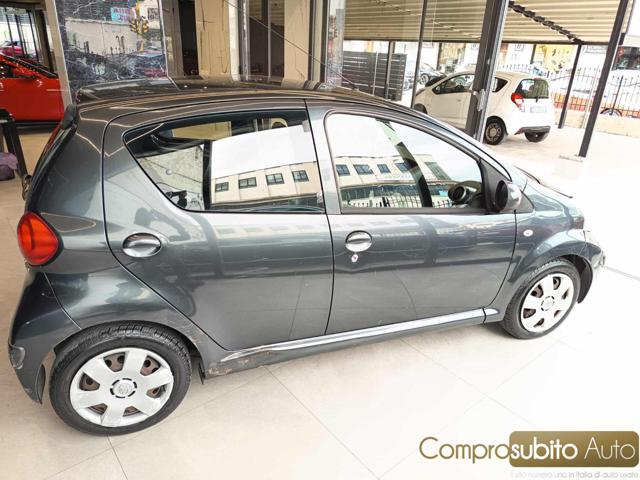 TOYOTA AYGO 1.0 12V VVT-I 5 PORTE - foto 7