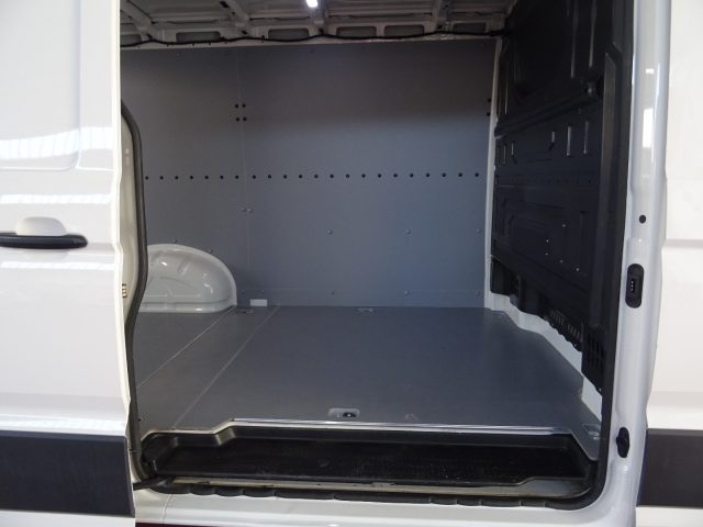VOLKSWAGEN CRAFTER 30 2.0TDI 140CV PL-TM FURGONE BU - foto 11