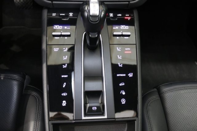 PORSCHE MACAN 2.0 - foto 19