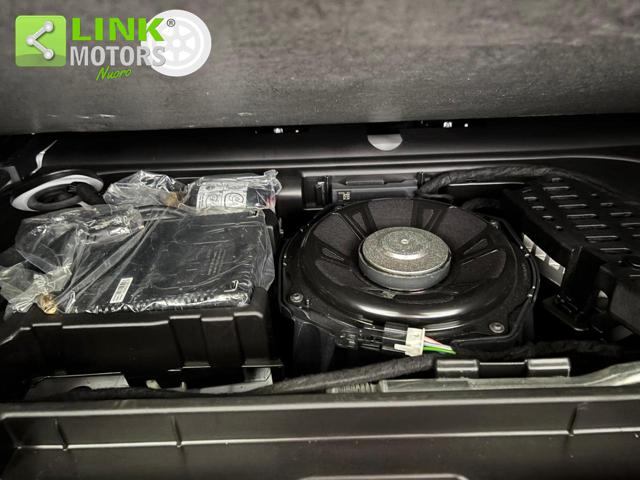 MERCEDES-BENZ A 180 D PREMIUM AMG, PACKLUCI, FULL. - foto 28