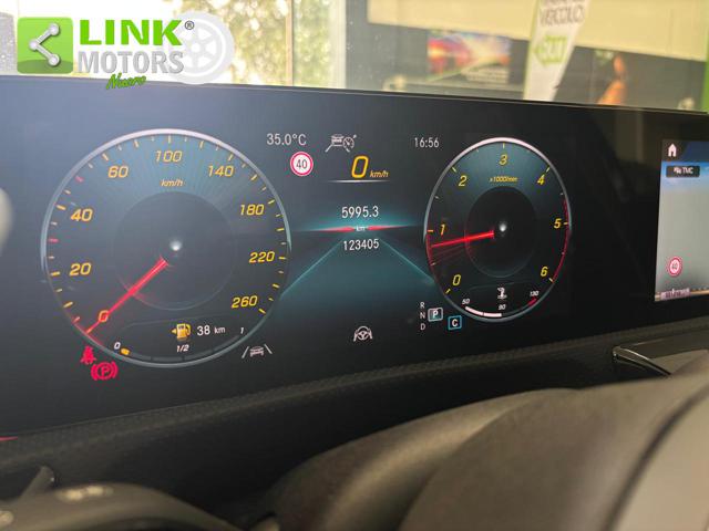 MERCEDES-BENZ A 200 D NIGHT EDITION PREMIUM - foto 15