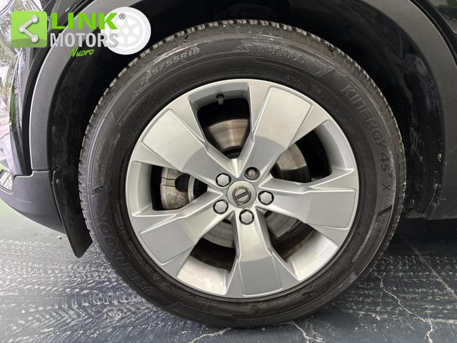VOLVO XC40 2.0 D3 AWD MOMENTUM - foto 10