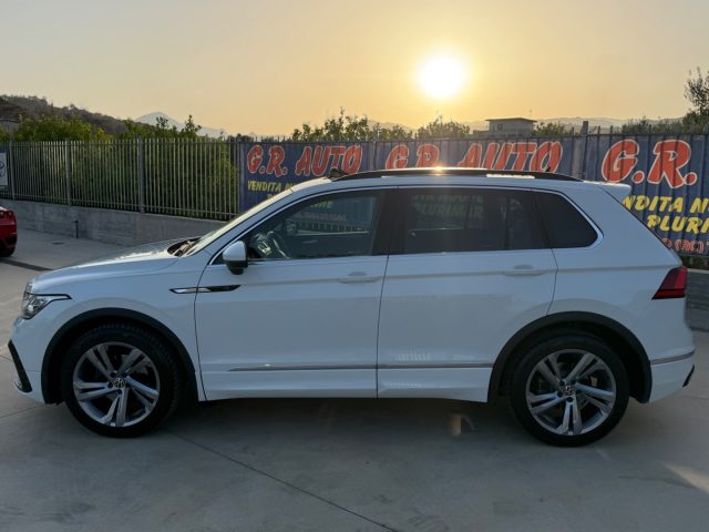 VOLKSWAGEN TIGUAN 2.0 TDI  R-LINE TETTO APRIBILE - foto 6