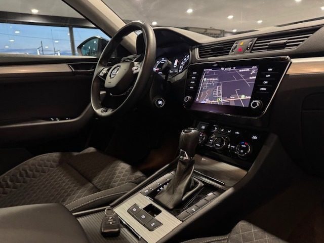 SKODA SUPERB 2.0 TDI EVO 150 CV SCR DSG WAGON - foto 12