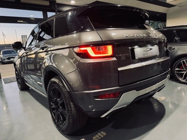 LAND ROVER RANGE ROVER EVOQUE 2.0 150CV DYNAMIC BLACK PACK* SU - foto 4