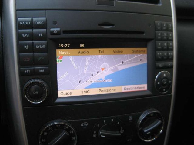 MERCEDES-BENZ A 160 AUTOMATIC PREMIUM - foto 6