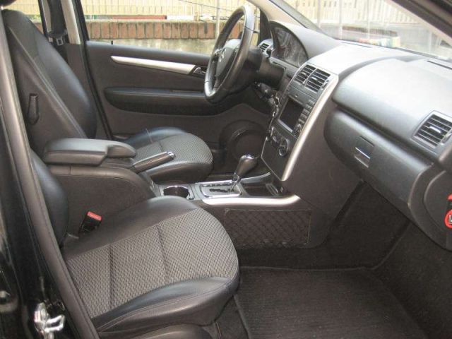 MERCEDES-BENZ A 160 AUTOMATIC PREMIUM - foto 13