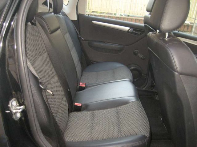 MERCEDES-BENZ A 160 AUTOMATIC PREMIUM - foto 14
