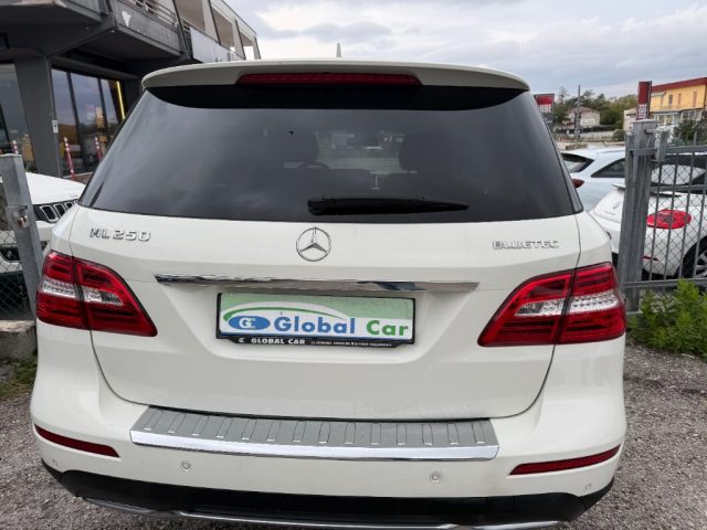 MERCEDES-BENZ ML 250 BLUETEC 4MATIC PREMIUM - foto 7