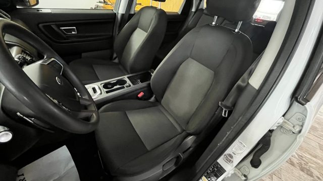 LAND ROVER DISCOVERY SPORT 2.0 TD4 150 CV PURE- 7 POSTI - foto 8