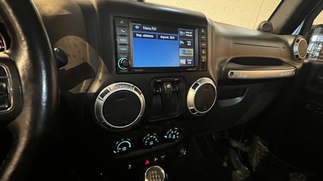 JEEP WRANGLER 2.8 CRD DPF SAHARA - foto 11