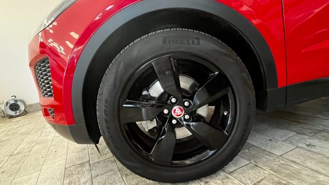JAGUAR E-PACE 2.0D 180 CV AWD AUT. R-DYNAMIC S - foto 5