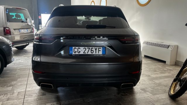 PORSCHE CAYENNE 3.0 V6 E-HYBRID- PACK CRONO - 21 - foto 4