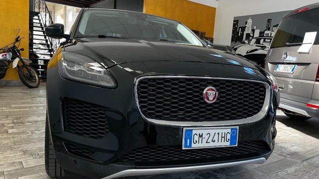 JAGUAR E-PACE 2.0D 150 CV AWD AUT. R-DYNAMIC - foto 2