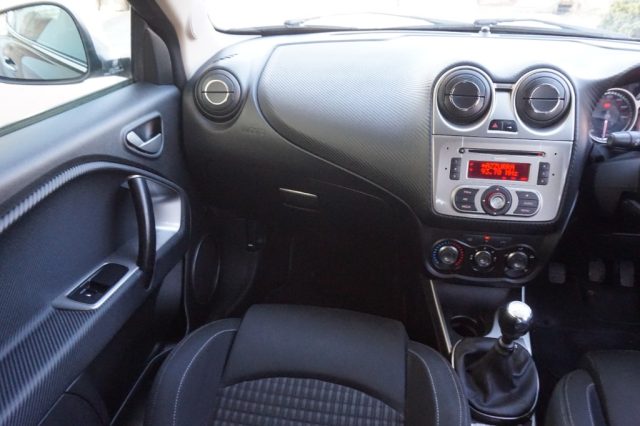 ALFA ROMEO MITO 1.4 16V 95CV VELOCE "GUIDA A DES - foto 13