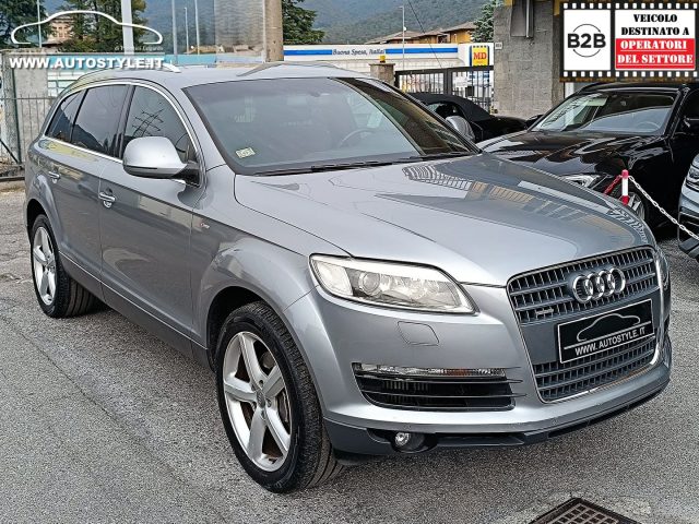 AUDI Q7 3.0 V6 TDI 240CV *7POSTI* QUATTR - foto 20
