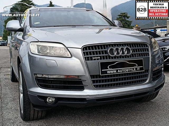 AUDI Q7 3.0 V6 TDI 240CV *7POSTI* QUATTR - foto 21