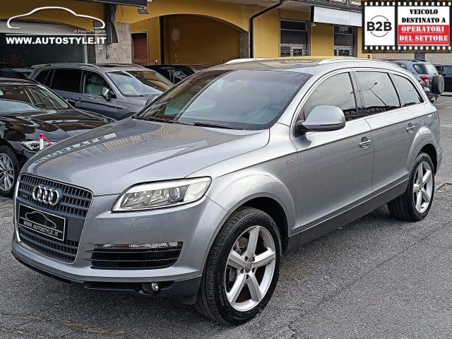 AUDI Q7 3.0 V6 TDI 240CV *7POSTI* QUATTR - foto 28