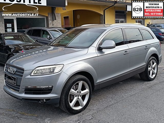 AUDI Q7 3.0 V6 TDI 240CV *7POSTI* QUATTR - foto 29