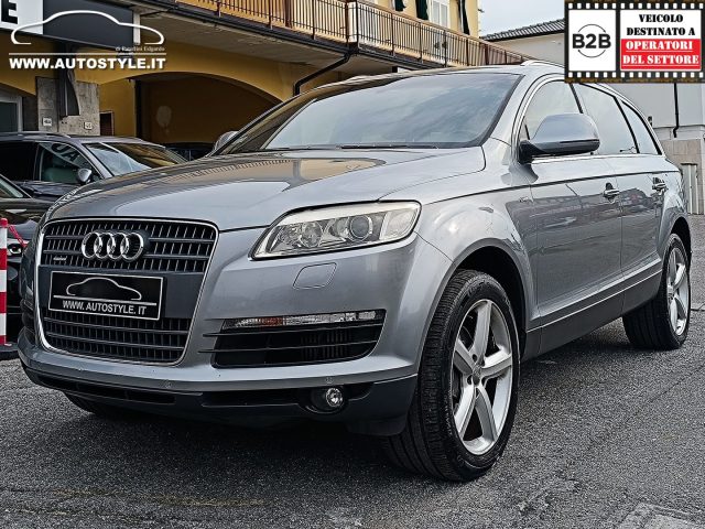 AUDI Q7 3.0 V6 TDI 240CV *7POSTI* QUATTR - foto 30