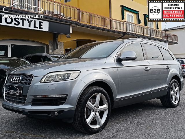 AUDI Q7 3.0 V6 TDI 240CV *7POSTI* QUATTR - foto 31