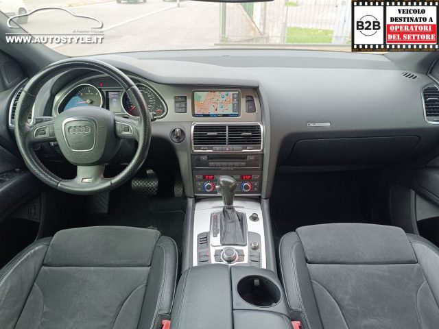 AUDI Q7 3.0 V6 TDI 240CV *7POSTI* QUATTR - foto 11
