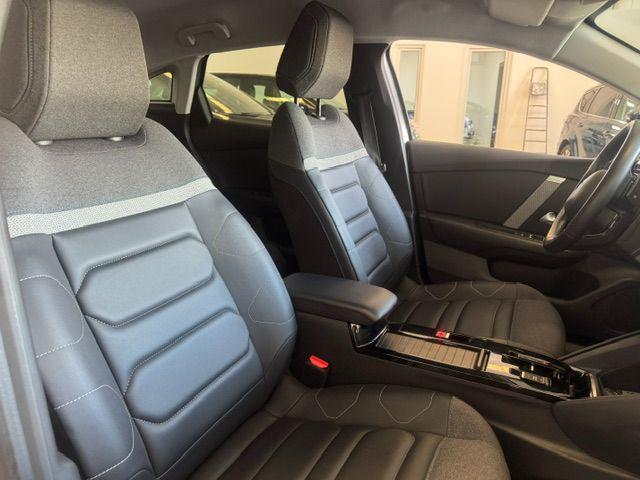 CITROEN C4 PURETECH 130 S&S EAT8 SHINE - foto 10