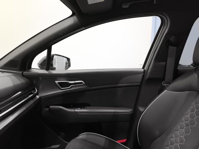 KIA SPORTAGE 1.6 TGDI HEV AT GT-LINE - foto 17