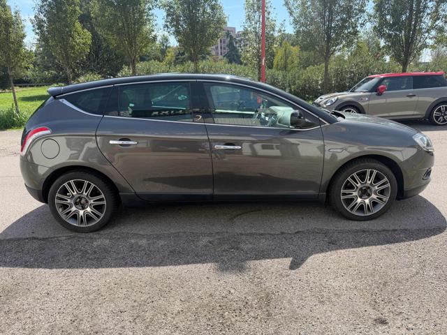 LANCIA DELTA 1.8 DI TURBO-JET SPORTRONIC PLAT - foto 6