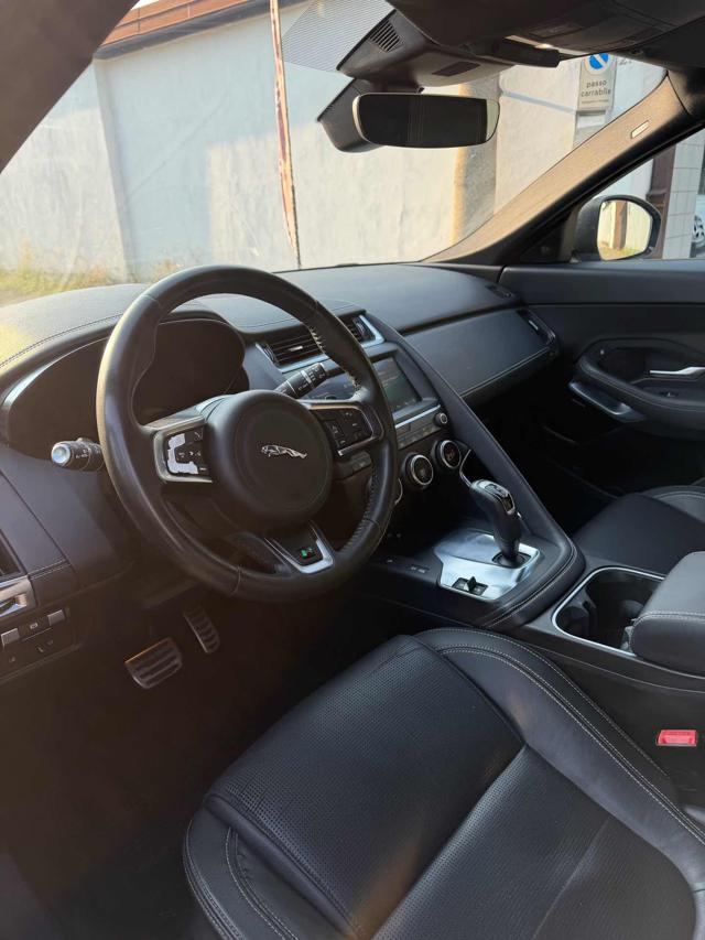 JAGUAR E-PACE 2.0D 150 CV AWD AUT. R-DYNAMIC S - foto 9