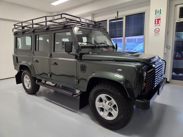 LAND ROVER DEFENDER 110 2.4 TD4 7 POSTI AUTOVETTURA - foto 3
