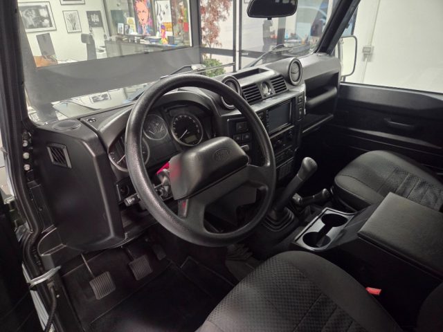 LAND ROVER DEFENDER 110 2.4 TD4 7 POSTI AUTOVETTURA - foto 7