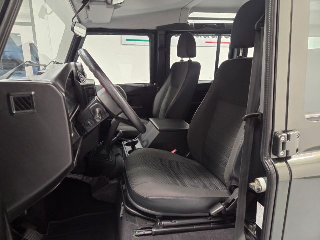 LAND ROVER DEFENDER 110 2.4 TD4 7 POSTI AUTOVETTURA - foto 8